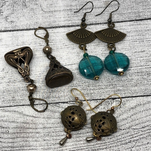 Retro/vintage art deco vibes brass statement earrings dangle drop dressy costume - Picture 1 of 5